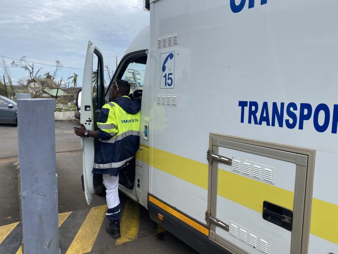 Mayotte, SAMU, Centre 15,