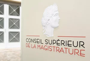 Entrée Conseil supérieur magistrature
