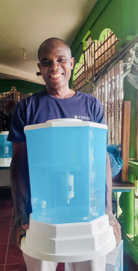 Mayotte, accès à l'eau potable, fontaine,